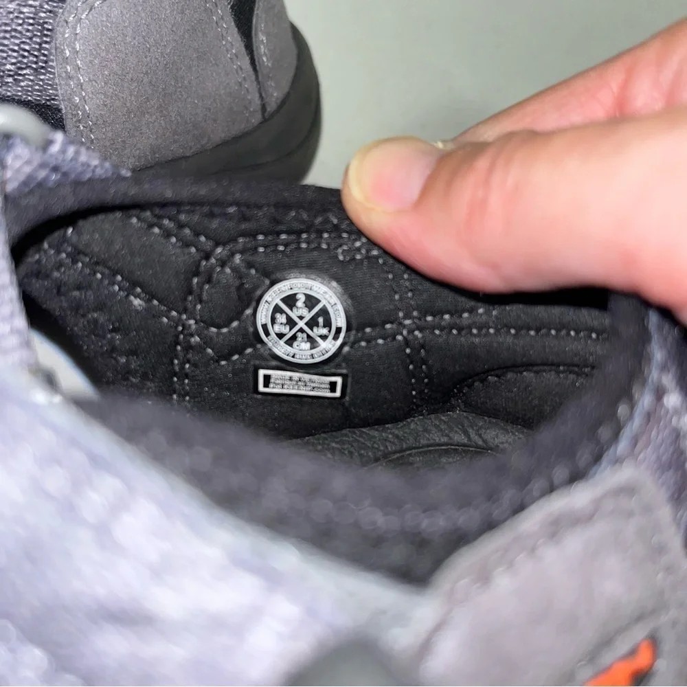 Keen Newport Waterproof Youth Size 2 Sport Sandals Grey